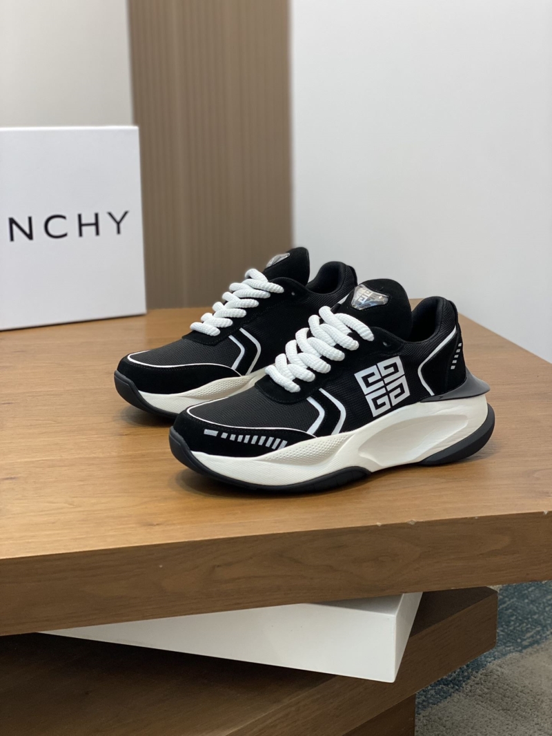 Givenchy Sneakers